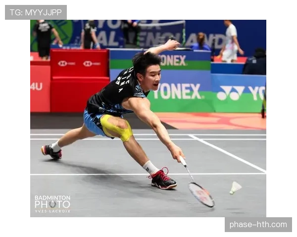 李诗沣训练完直接拎包去奢侈品店，这消费节奏谁跟得上